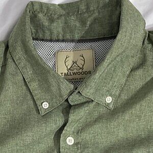 Tallwoods Mens Sz XL Vented Buttown Down Short Sleeve Shirt